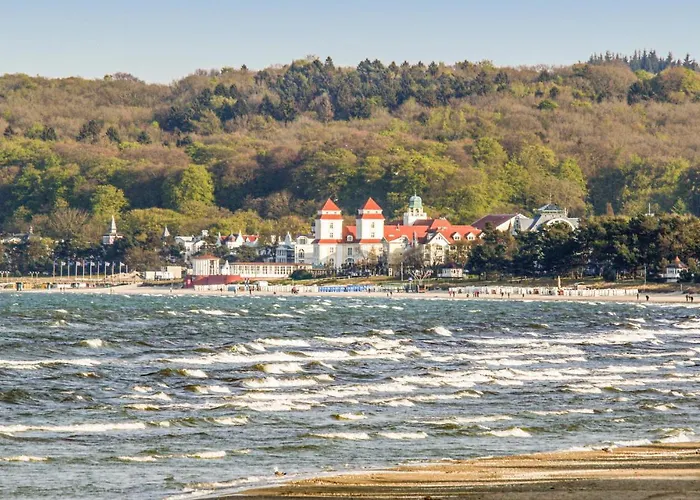 Prora Solitaire Panorama 05 * Binz
